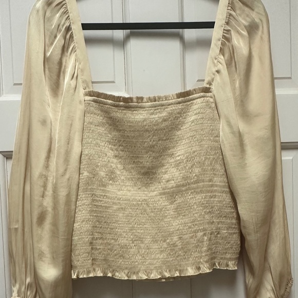 J Crew Smocked Top - Picture 4 of 6